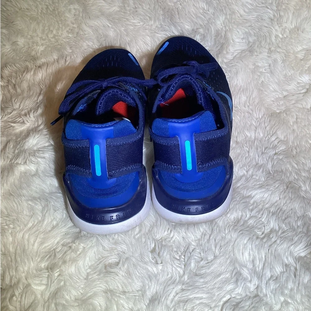 Nike worn but
